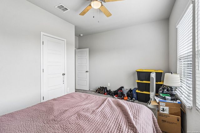 20045 Huckleberry St, Lytle, TX 78052