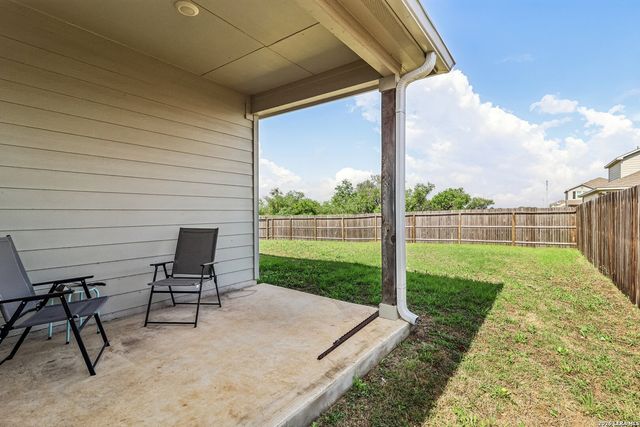 20045 Huckleberry St, Lytle, TX 78052
