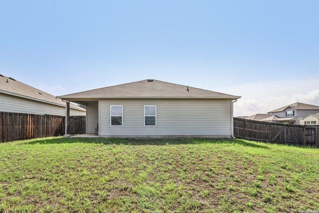 20045 Huckleberry St, Lytle, TX 78052