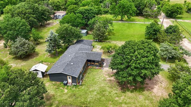 9238 Hays Circle, Quinlan, TX 75474