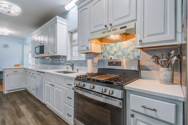 1214 Dehayville Drive, Pinopolis, SC 29469