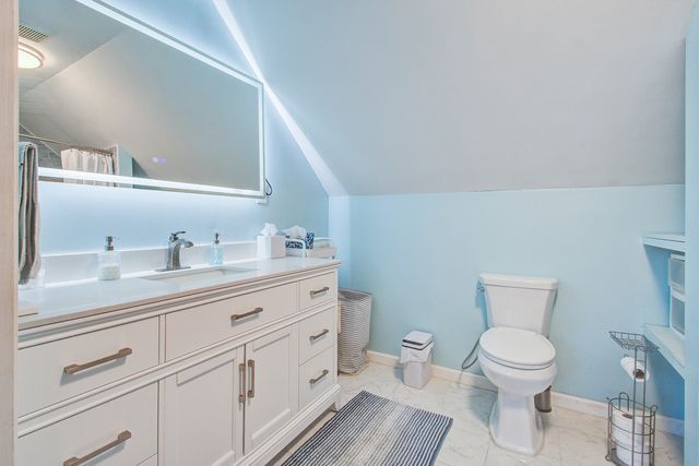 1214 Dehayville Drive, Pinopolis, SC 29469