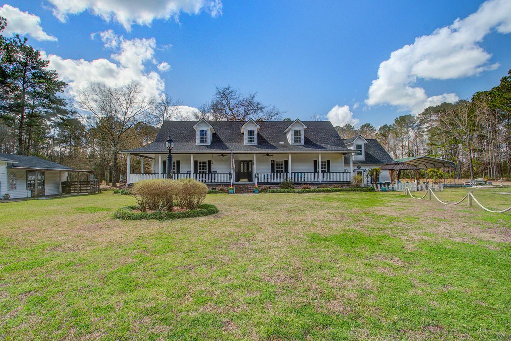 Image 6 of property listing at 1214 Dehayville Drive, Pinopolis, SC 29469
