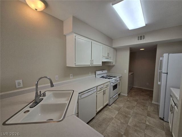 2804 Crystal Lantern Drive, Henderson, NV 89074