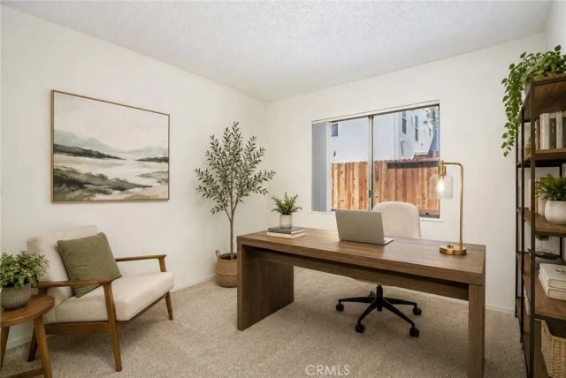 18092 Westlake Cir, Huntington Beach, CA 92648