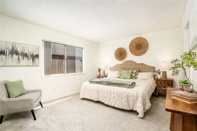 18092 Westlake Cir, Huntington Beach, CA 92648