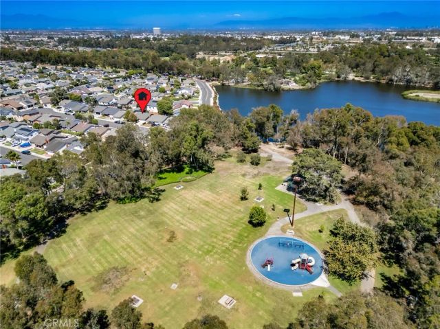 18092 Westlake Cir, Huntington Beach, CA 92648