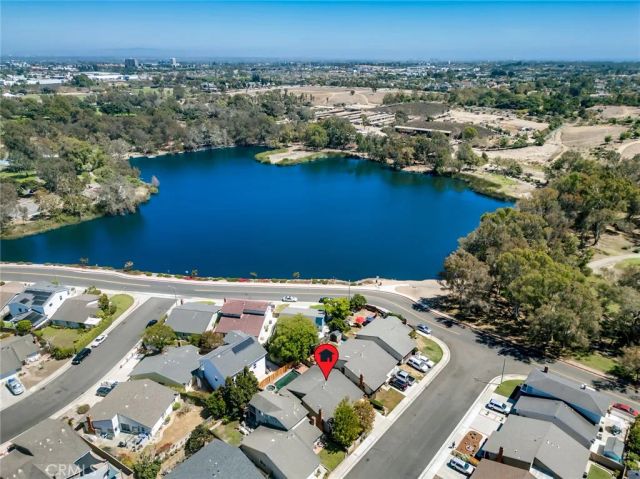 18092 Westlake Cir, Huntington Beach, CA 92648