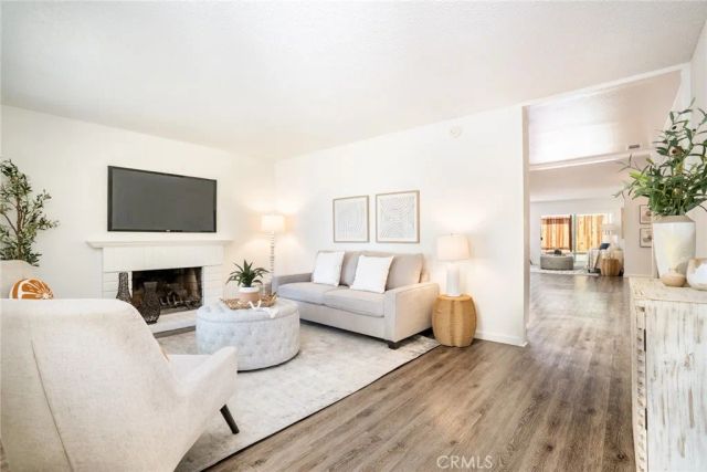 18092 Westlake Cir, Huntington Beach, CA 92648