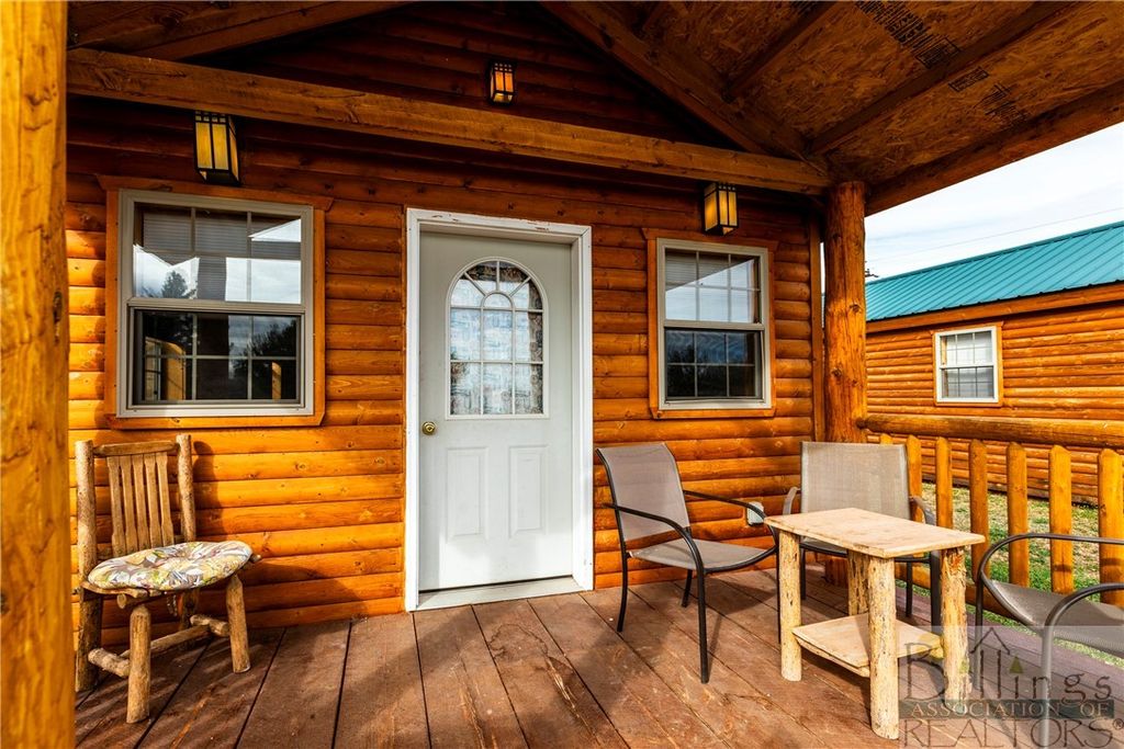 61 1st STREET E, Fort Smith, MT 59035 photo 11