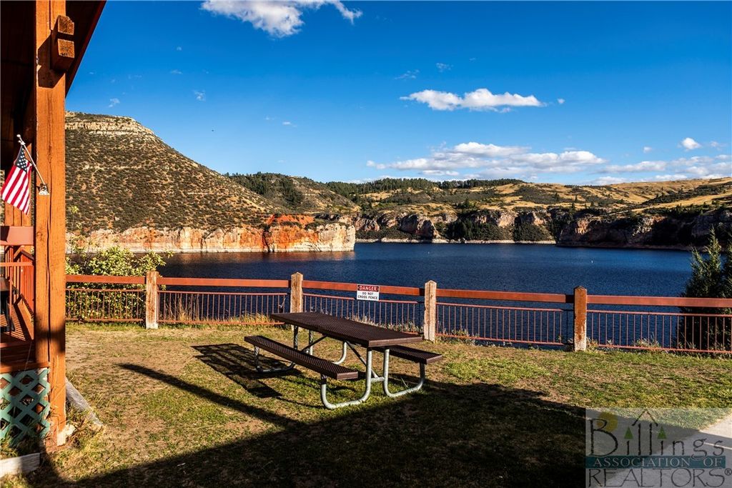 61 1st STREET E, Fort Smith, MT 59035 photo 30