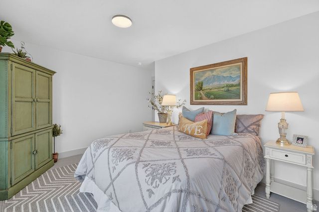 1390 E ORCHARD RIDGE LN, Kaysville, UT 84037