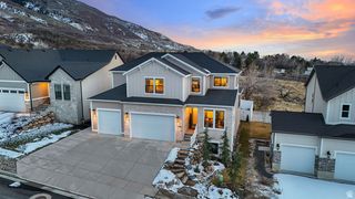 1390 E ORCHARD RIDGE LN, Kaysville, UT 84037