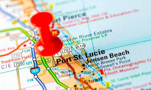 952 SE Walters Terrace, Port St Lucie, FL 34983