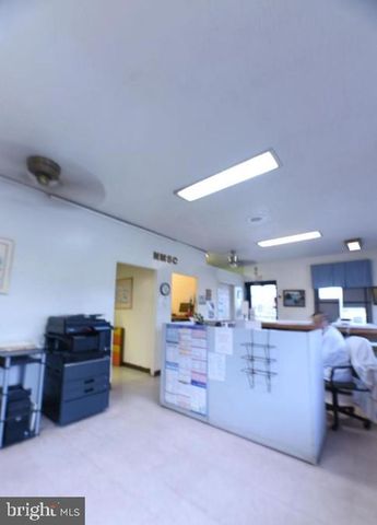 4121 MINNESOTA AVE NE, Washington, DC 20019