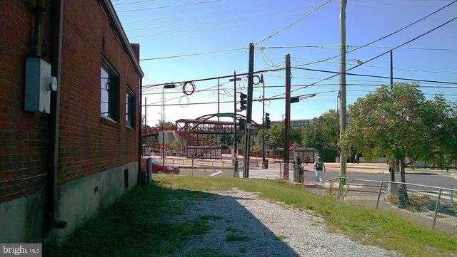 4121 MINNESOTA AVE NE, Washington, DC 20019