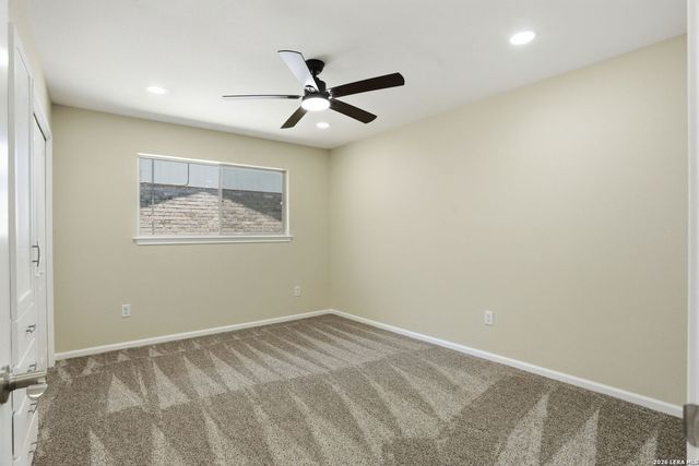 229 SHERRI DR, Universal City, TX 78148
