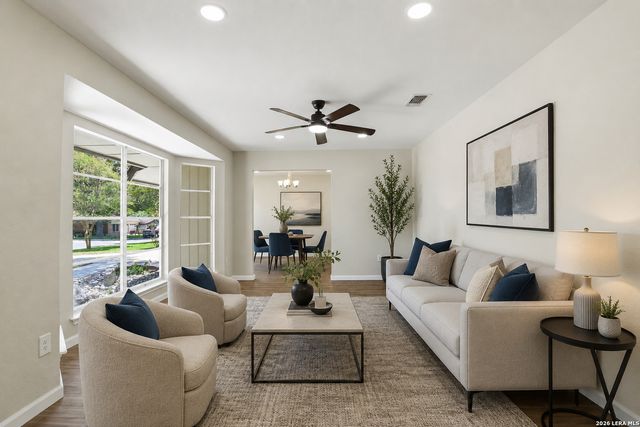 229 SHERRI DR, Universal City, TX 78148