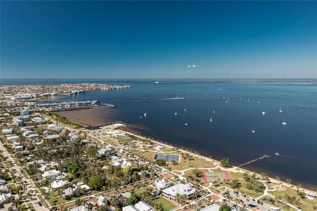 434 W GRACE STREET, Punta Gorda, FL 33950