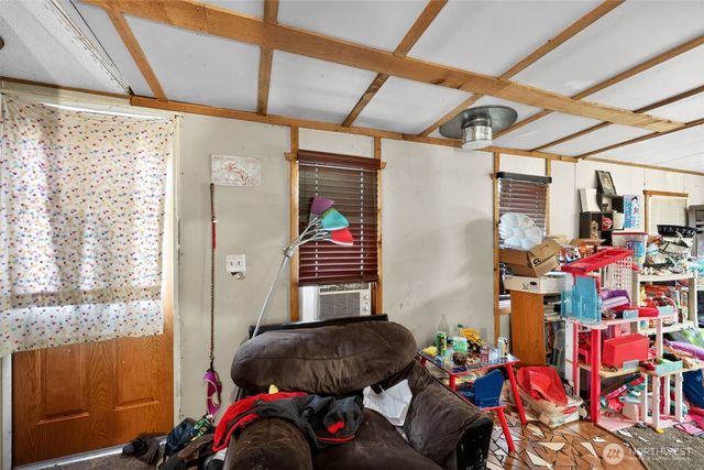 114 Enchanted Valley Drive, Vader, WA 98593