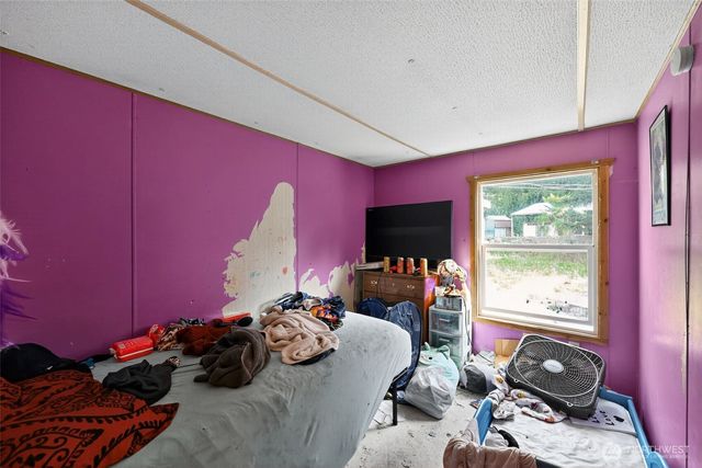 114 Enchanted Valley Drive, Vader, WA 98593