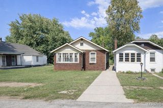 1511 College Avenue, East St Louis, IL 62205