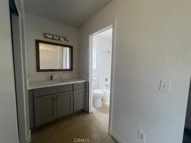 15232 Greenrock, Lancaster, CA 93535