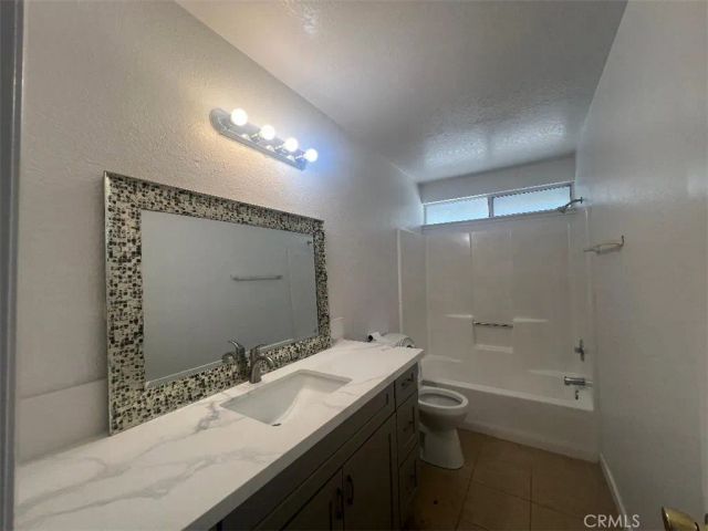 15232 Greenrock, Lancaster, CA 93535
