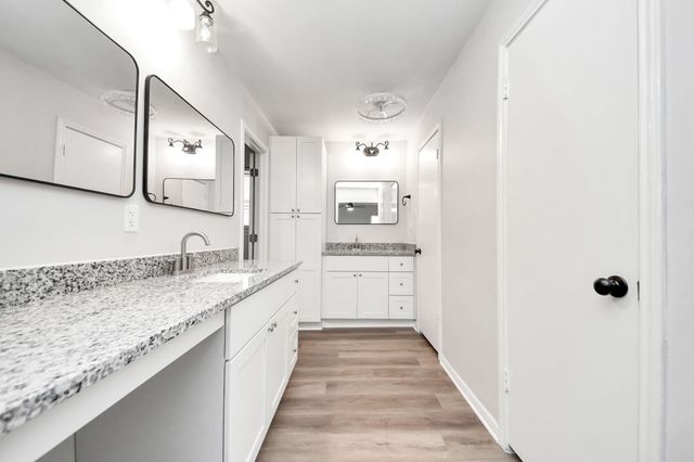 3923 Cypress Lake Drive, Spring, TX 77388