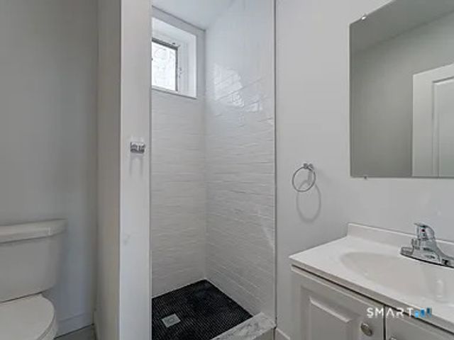 522 Elm Street 3, New Haven, CT 06511
