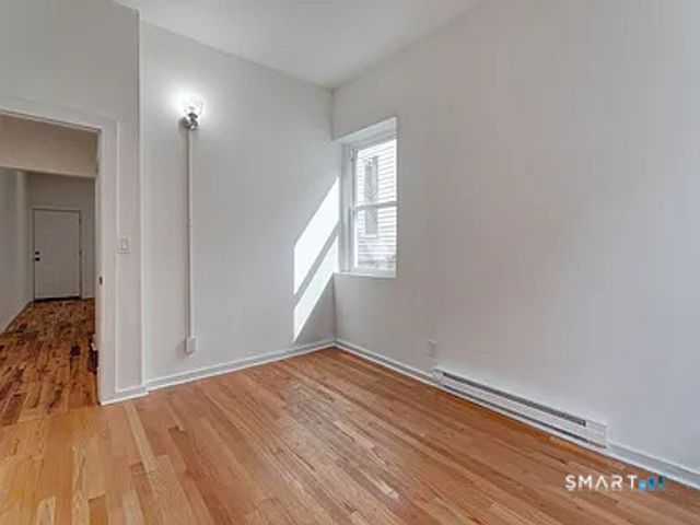 522 Elm Street 3, New Haven, CT 06511