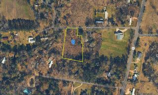 25070 Howard Varnado Rd, Holden, LA 70744