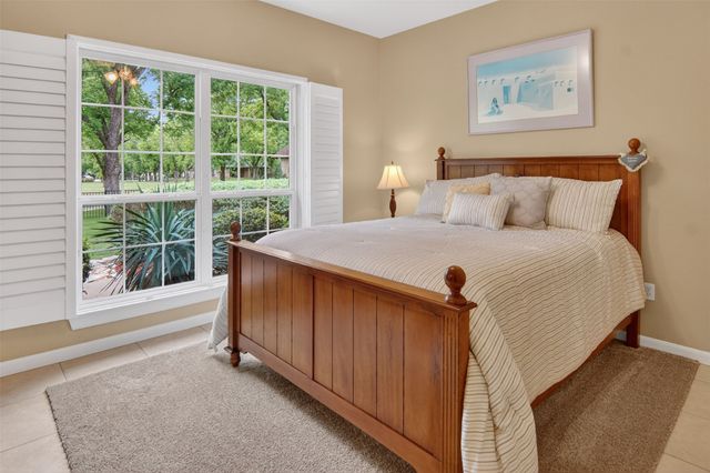 7402 Hampton Drive, Granbury, TX 76049