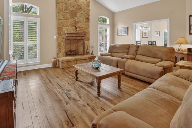 7402 Hampton Drive, Granbury, TX 76049
