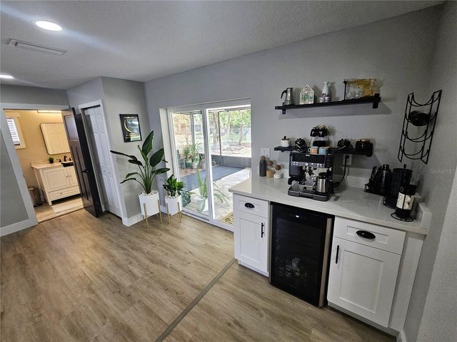 8711 N WICK PLACE, Tampa, FL 33604