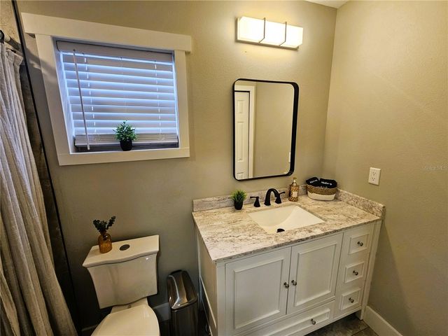 8711 N WICK PLACE, Tampa, FL 33604