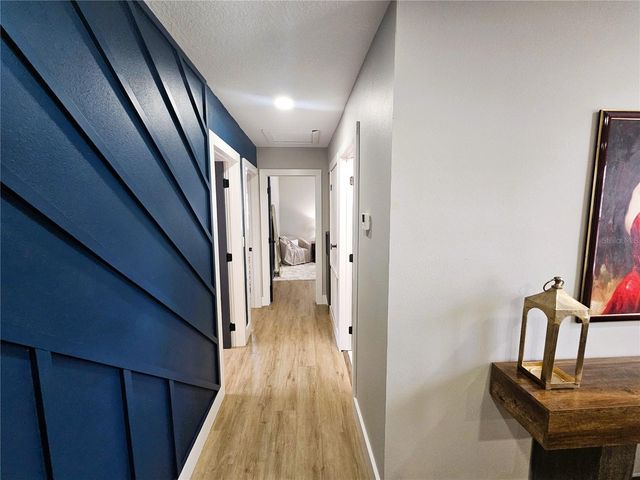 8711 N WICK PLACE, Tampa, FL 33604