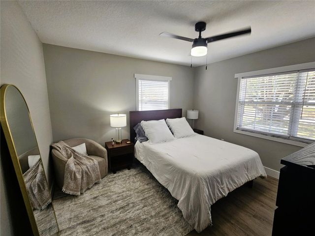 8711 N WICK PLACE, Tampa, FL 33604