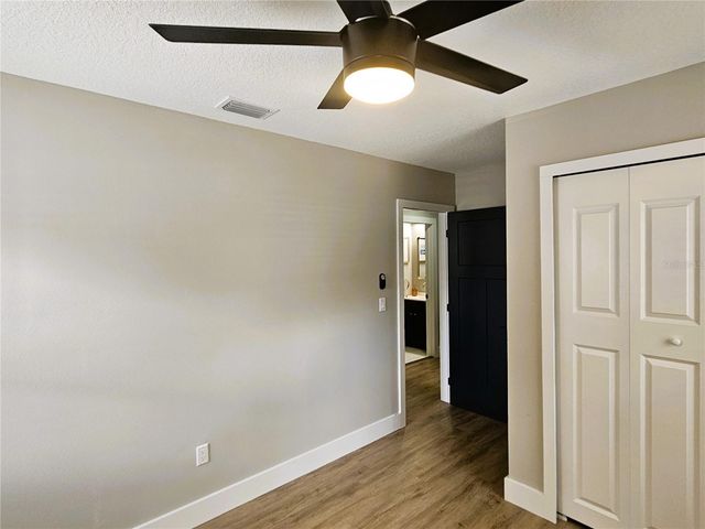 8711 N WICK PLACE, Tampa, FL 33604