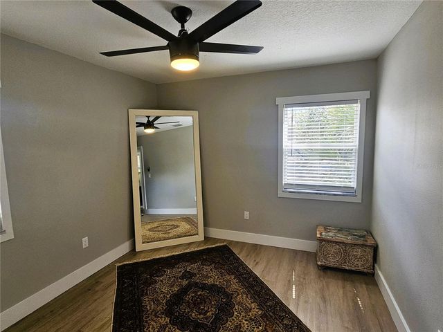 8711 N WICK PLACE, Tampa, FL 33604