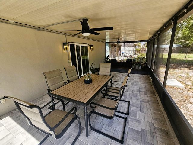 8711 N WICK PLACE, Tampa, FL 33604