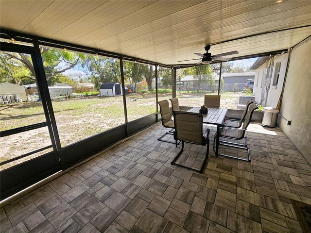 8711 N WICK PLACE, Tampa, FL 33604