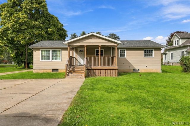 5808 Tonawanda Creek N Road, Pendleton, NY 14094