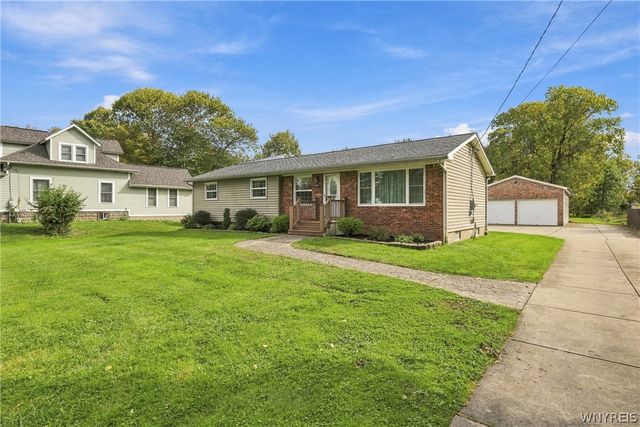 5808 Tonawanda Creek N Road, Pendleton, NY 14094