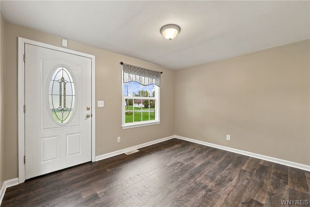5808 Tonawanda Creek N Road, Pendleton, NY 14094