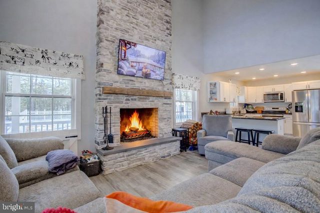 23337 HOLLY HILL LN, Wallops Island, VA 23337