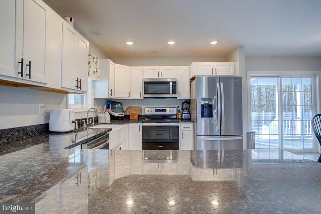 23337 HOLLY HILL LN, Wallops Island, VA 23337