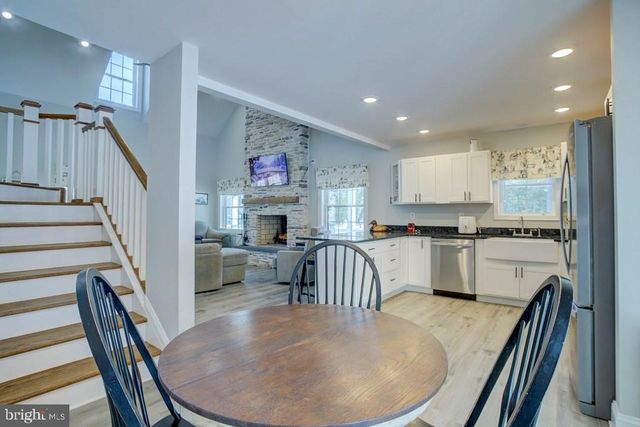 23337 HOLLY HILL LN, Wallops Island, VA 23337