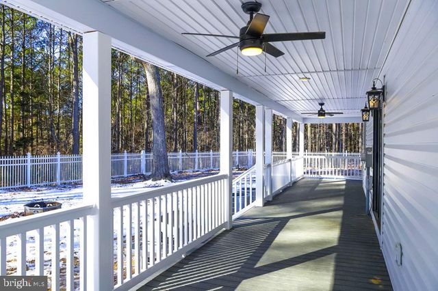 23337 HOLLY HILL LN, Wallops Island, VA 23337