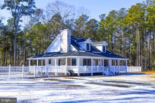 23337 HOLLY HILL LN, Wallops Island, VA 23337